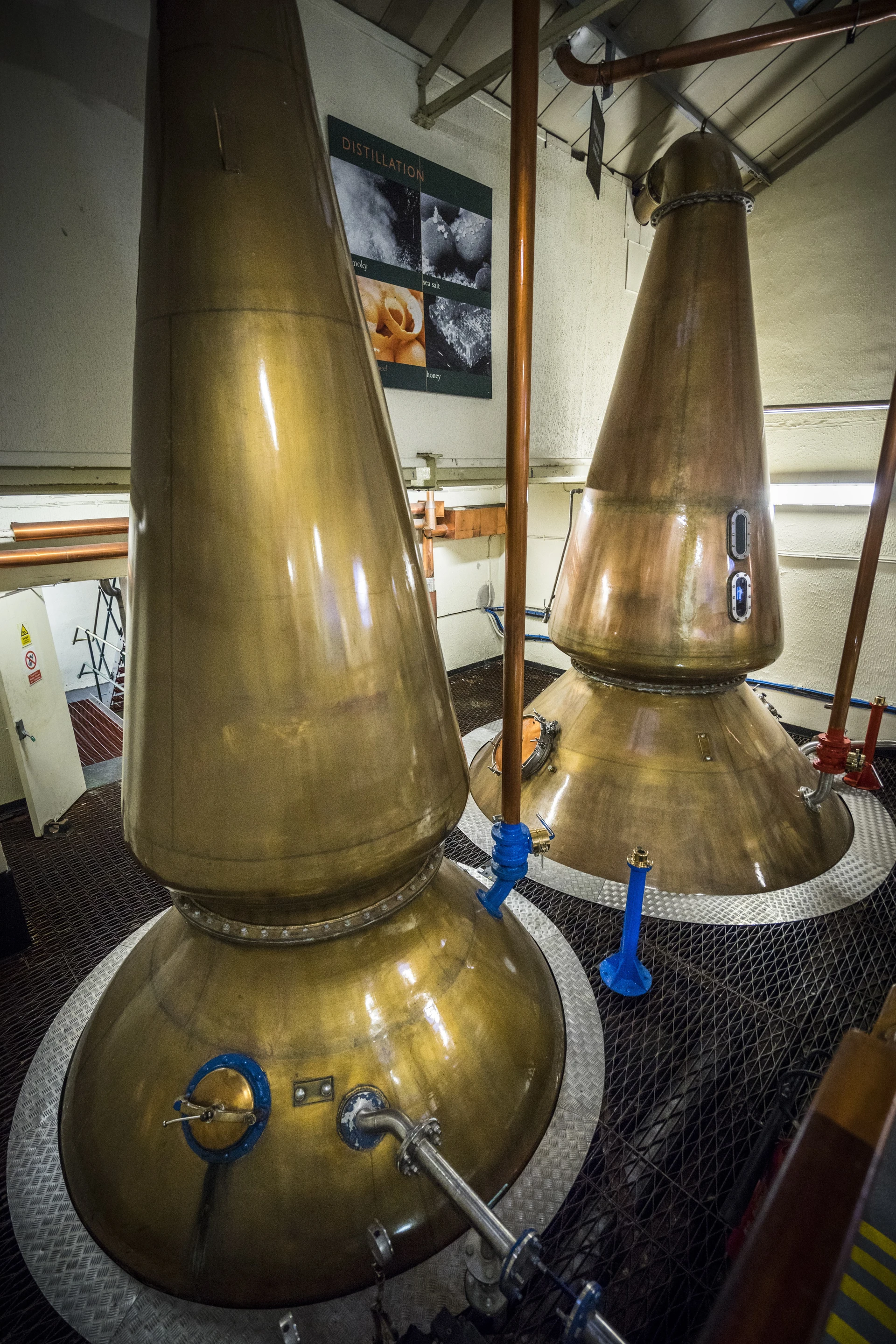 oban-distillery-stills-portrait.jpg (1)